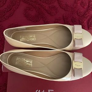 Salvatore Ferragamo flats